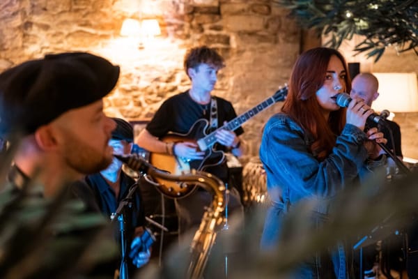 Sunday Live Acoustic Music - The Egypt Mill